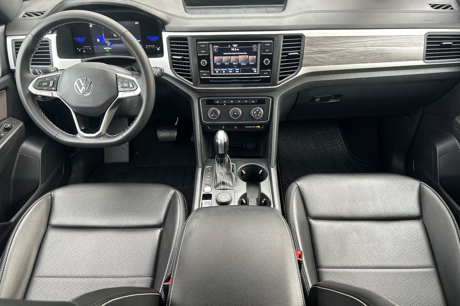 2022 Volkswagen Atlas Cross Sport 2.0T SE