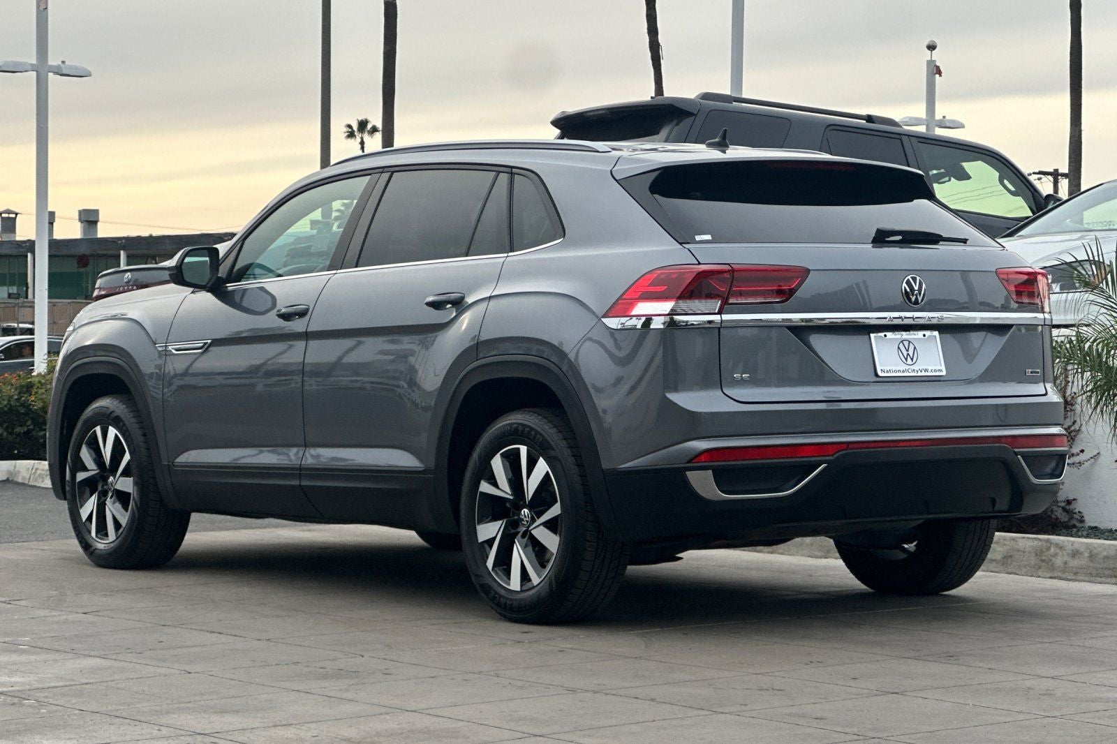 2022 Volkswagen Atlas Cross Sport 2.0T SE