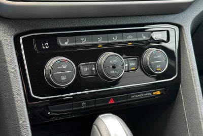 2023 Volkswagen Atlas Cross Sport 2.0T SEL R-Line