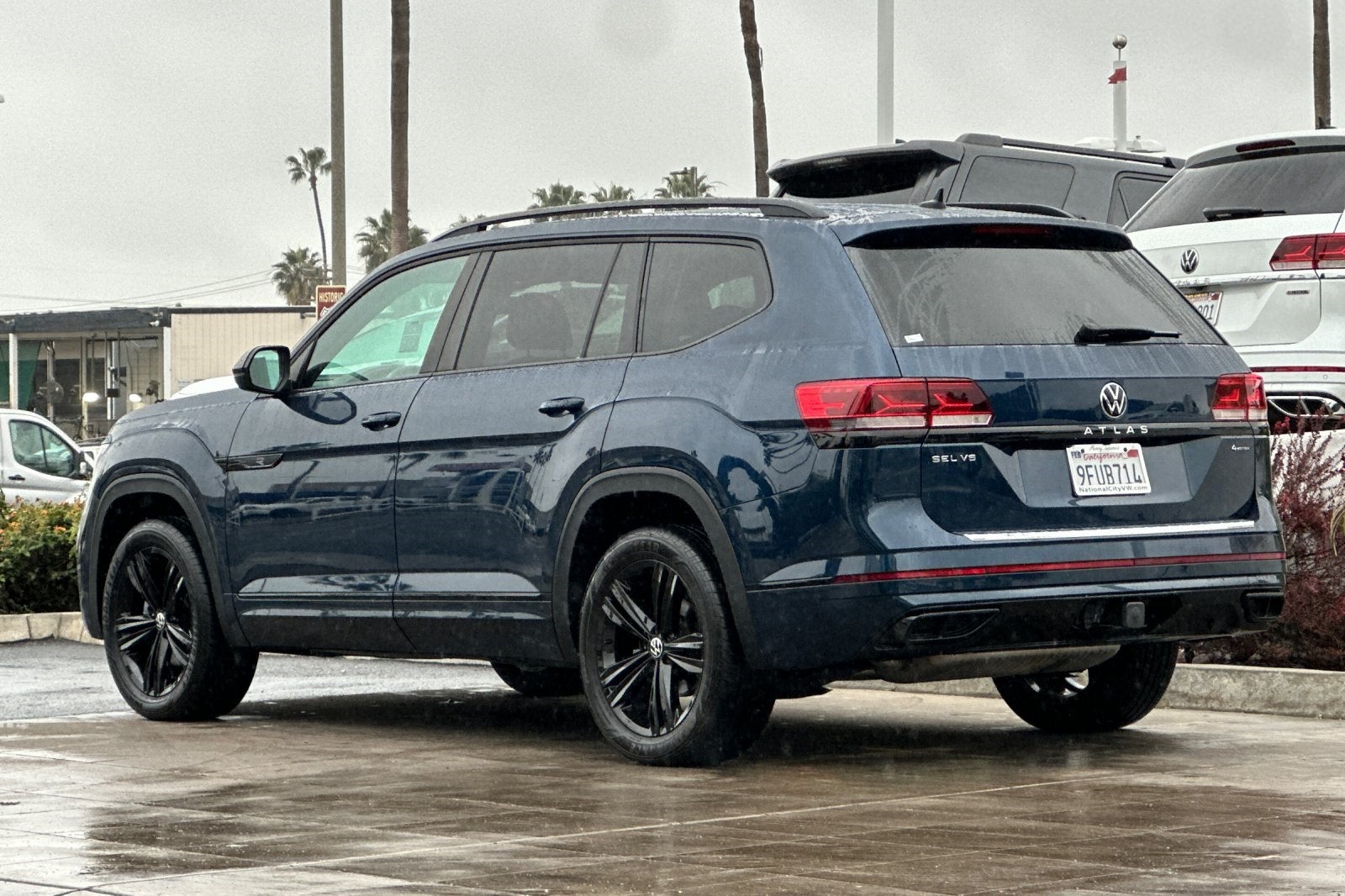 2023 Volkswagen Atlas 3.6L V6 SEL R-Line
