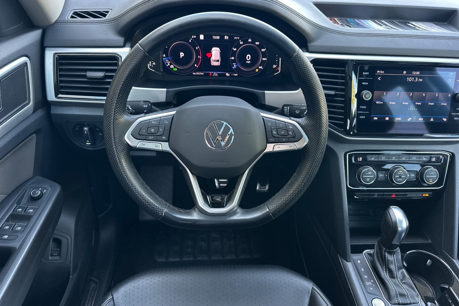 2023 Volkswagen Atlas 3.6L V6 SEL R-Line