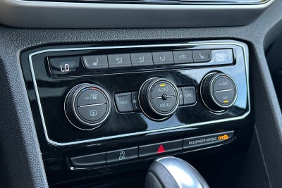 2023 Volkswagen Atlas 3.6L V6 SEL R-Line