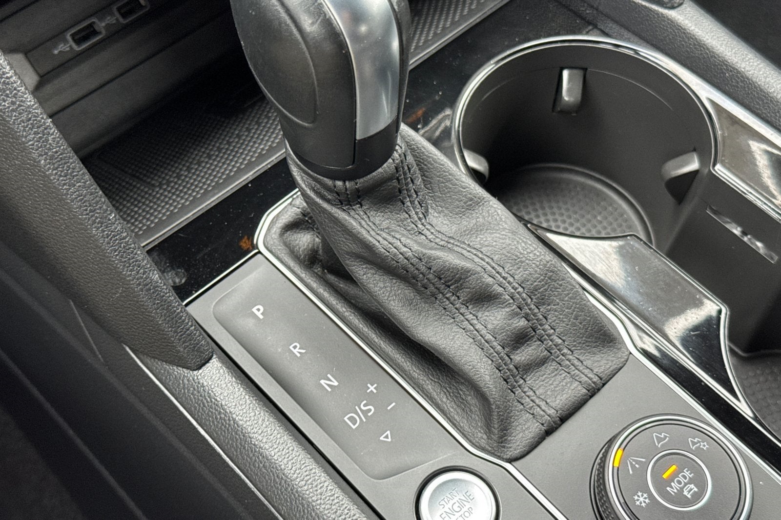 2020 Volkswagen Atlas Cross Sport 3.6L V6 SEL Premium R-Line 4Motion