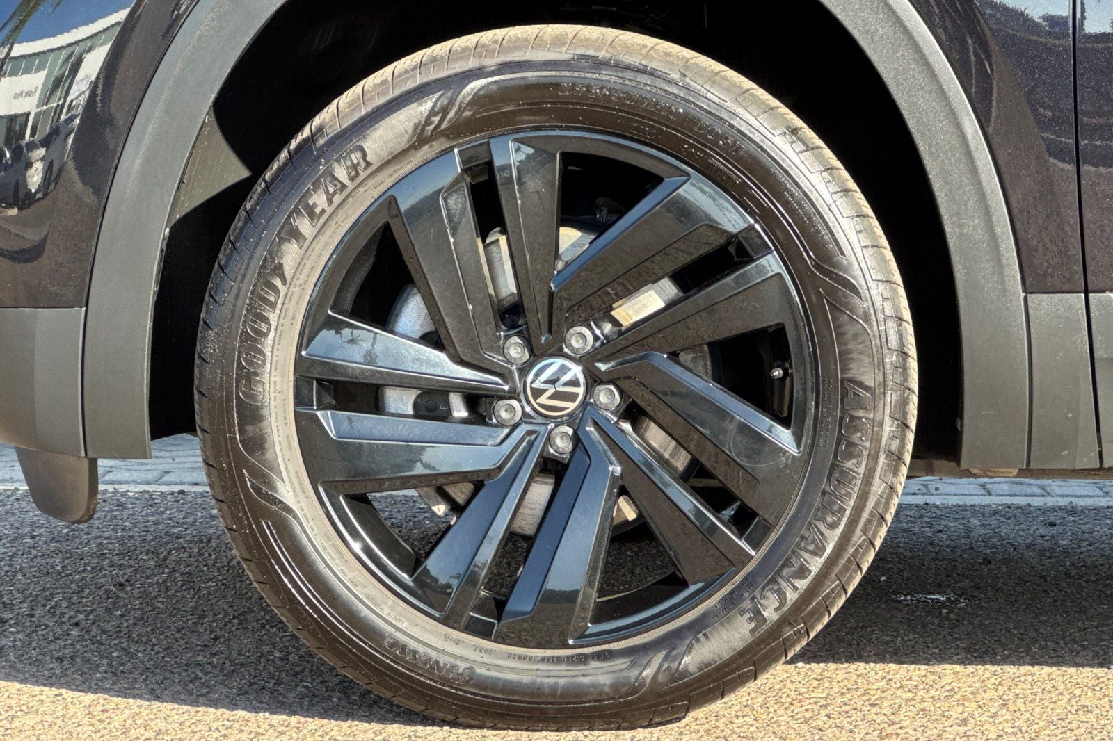 2023 Volkswagen Atlas Cross Sport 3.6L V6 SE w/Technology