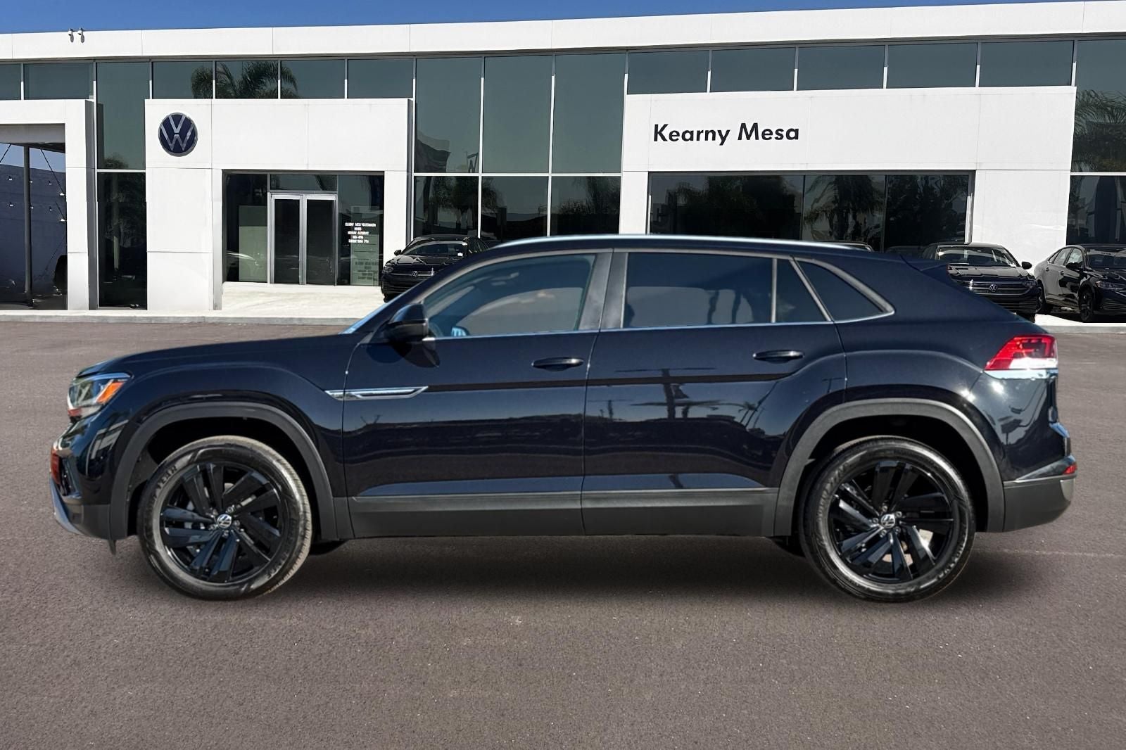 2023 Volkswagen Atlas Cross Sport 3.6L V6 SE w/Technology