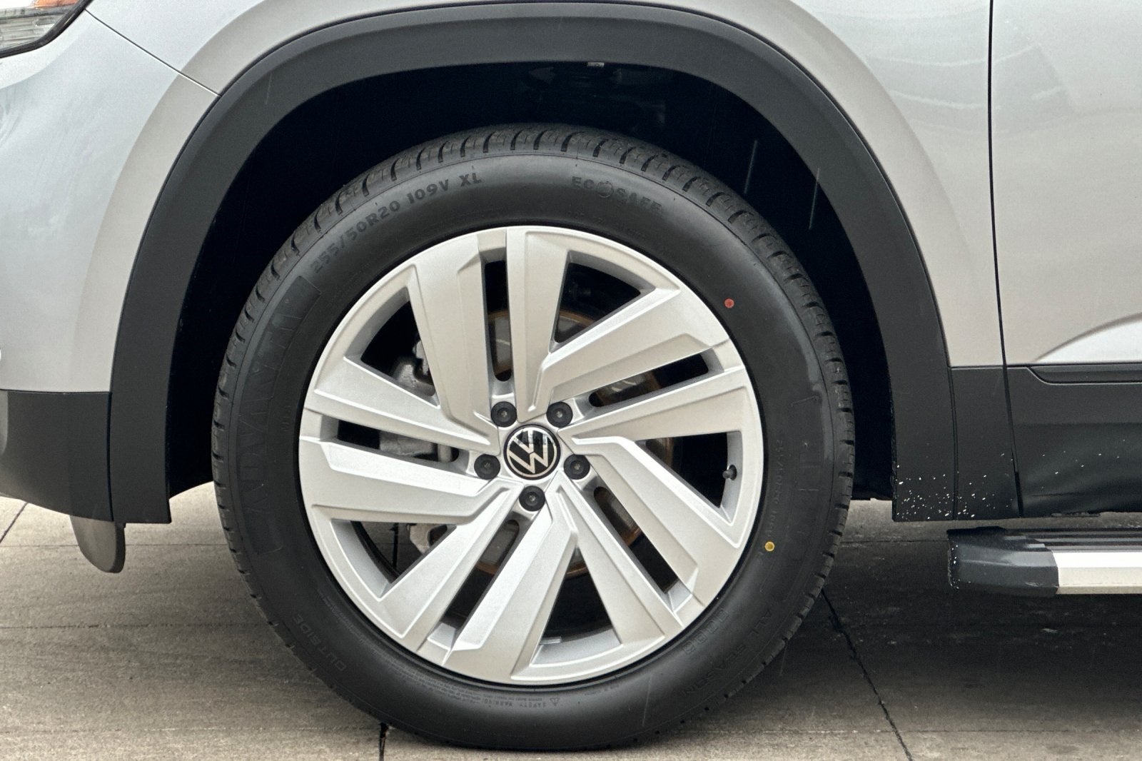 2023 Volkswagen Atlas Cross Sport 3.6L V6 SE w/Technology