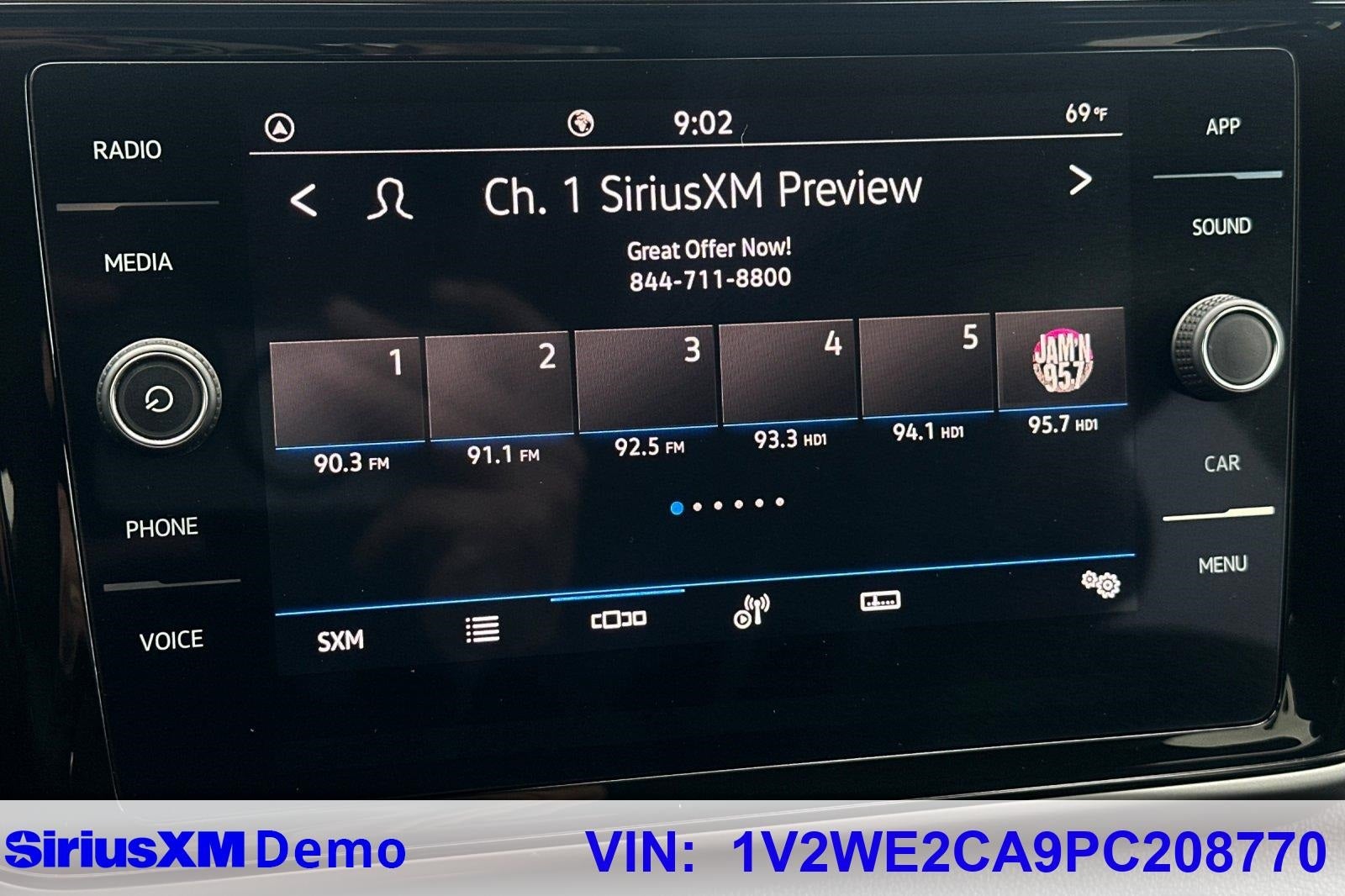 2023 Volkswagen Atlas Cross Sport 3.6L V6 SE w/Technology