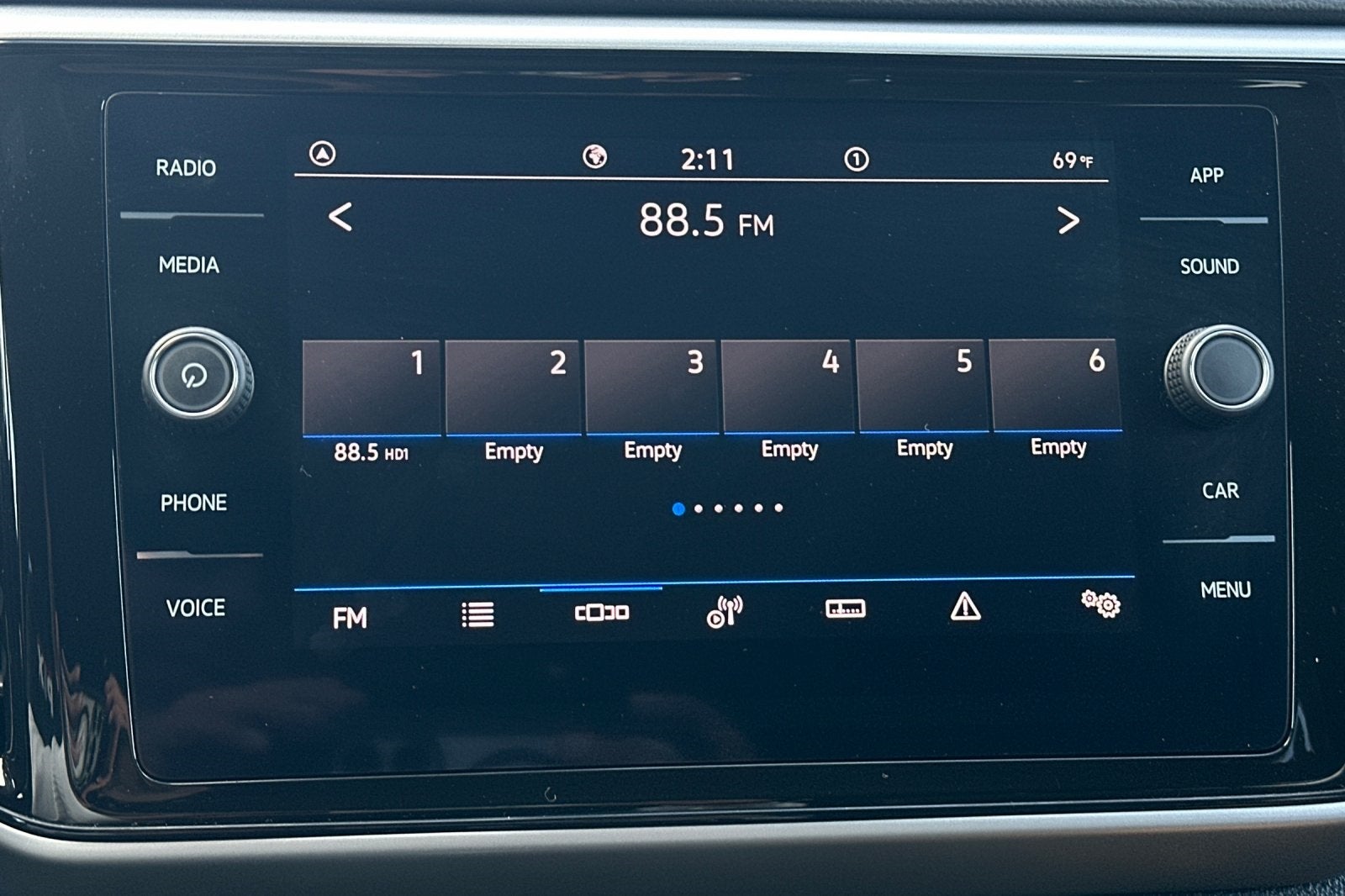 2023 Volkswagen Atlas 2.0T SE w/Technology