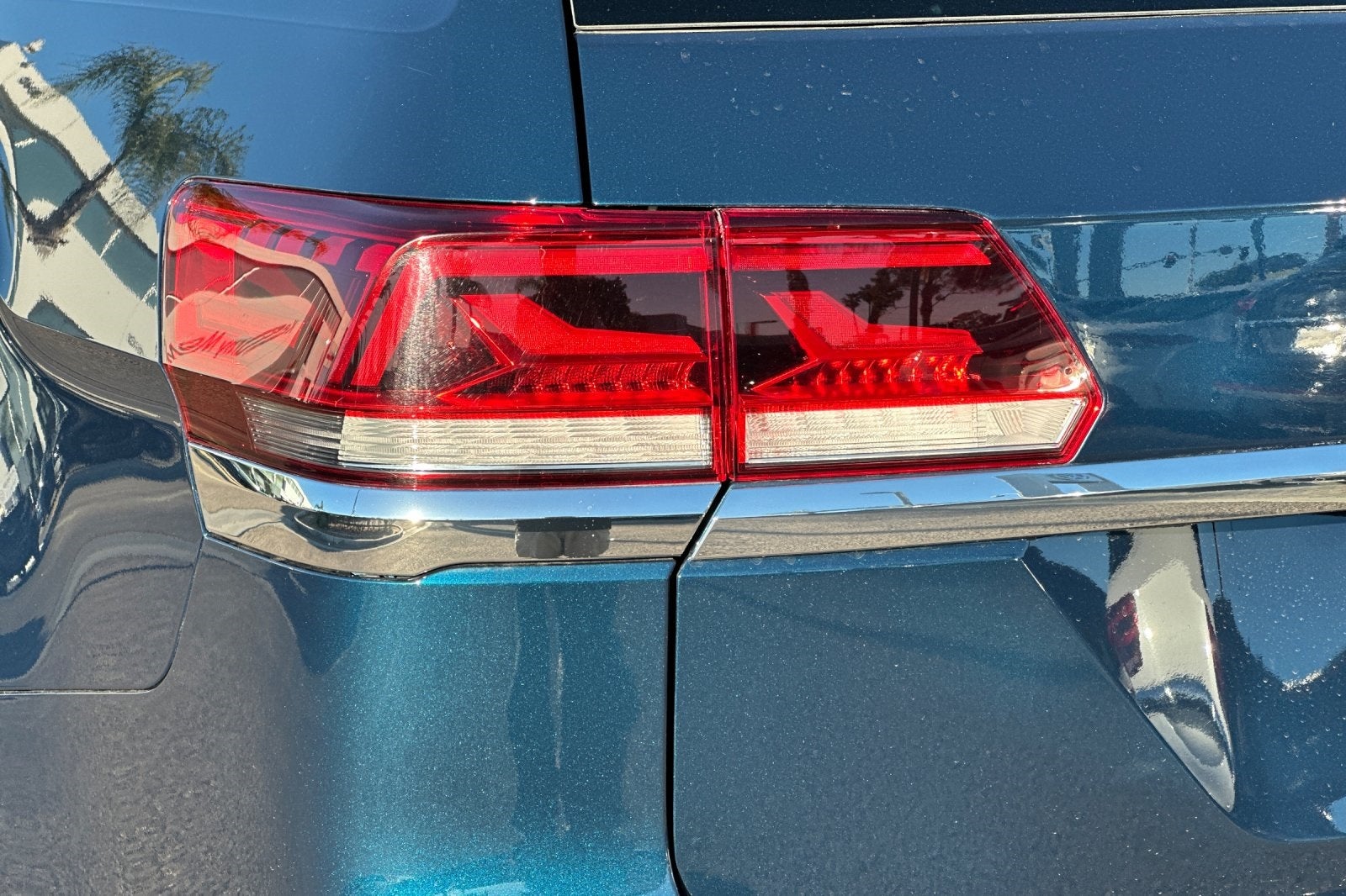 2023 Volkswagen Atlas 3.6L V6 SE w/Technology