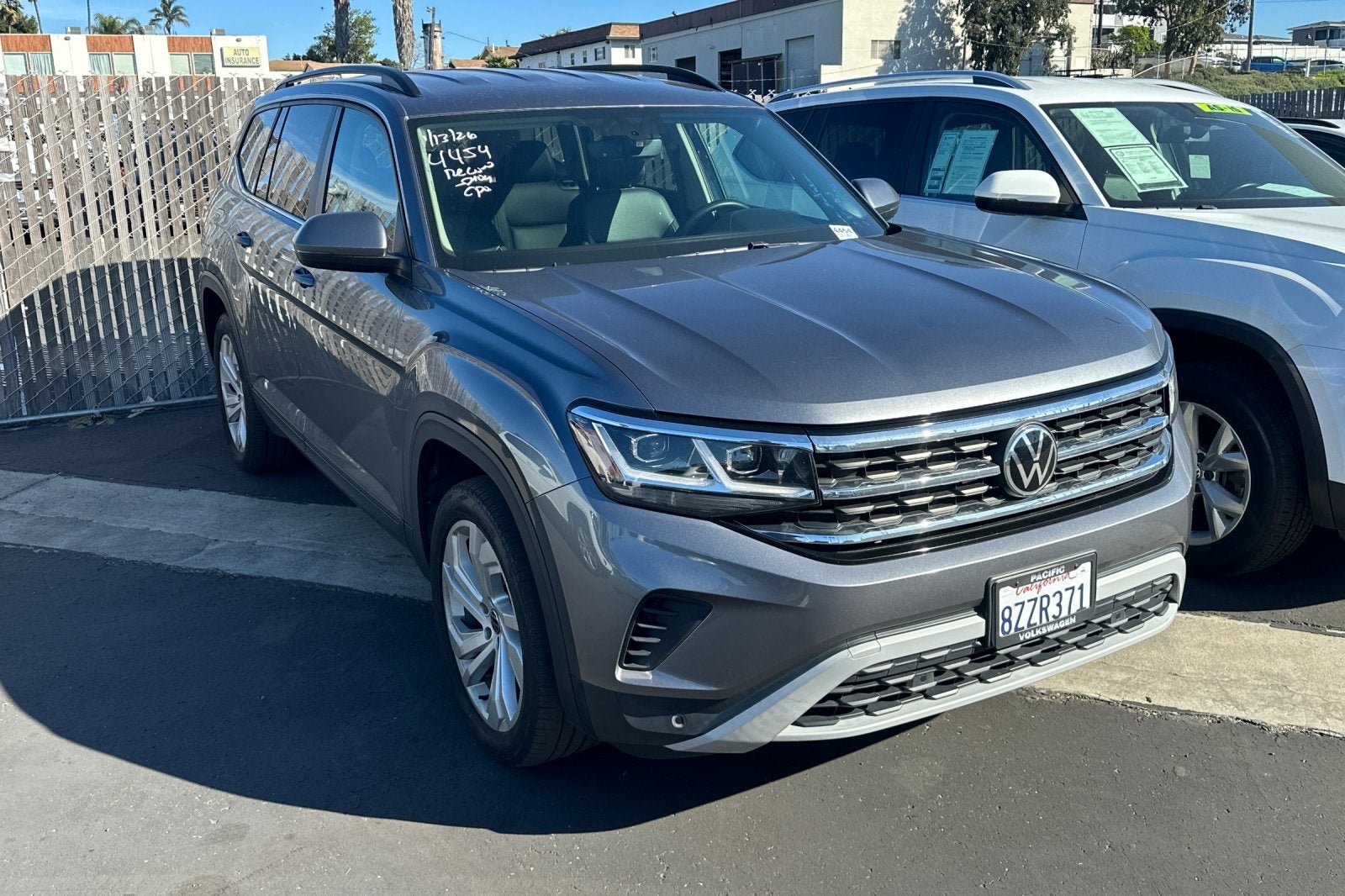 2022 Volkswagen Atlas 3.6L V6 SE w/Technology