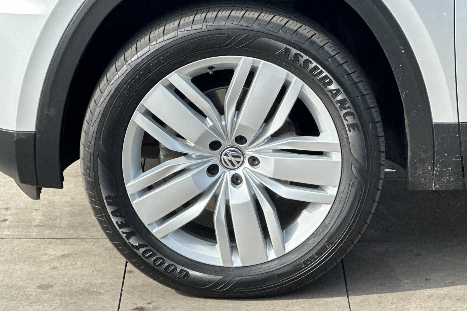 2019 Volkswagen Atlas 3.6L V6 SE w/Technology