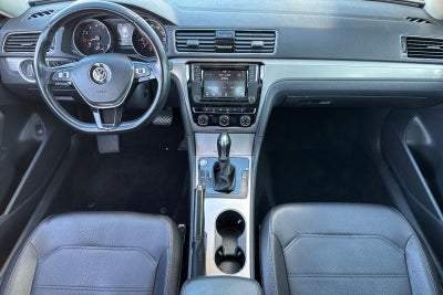 2019 Volkswagen Passat 2.0T Wolfsburg