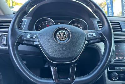 2019 Volkswagen Passat 2.0T Wolfsburg
