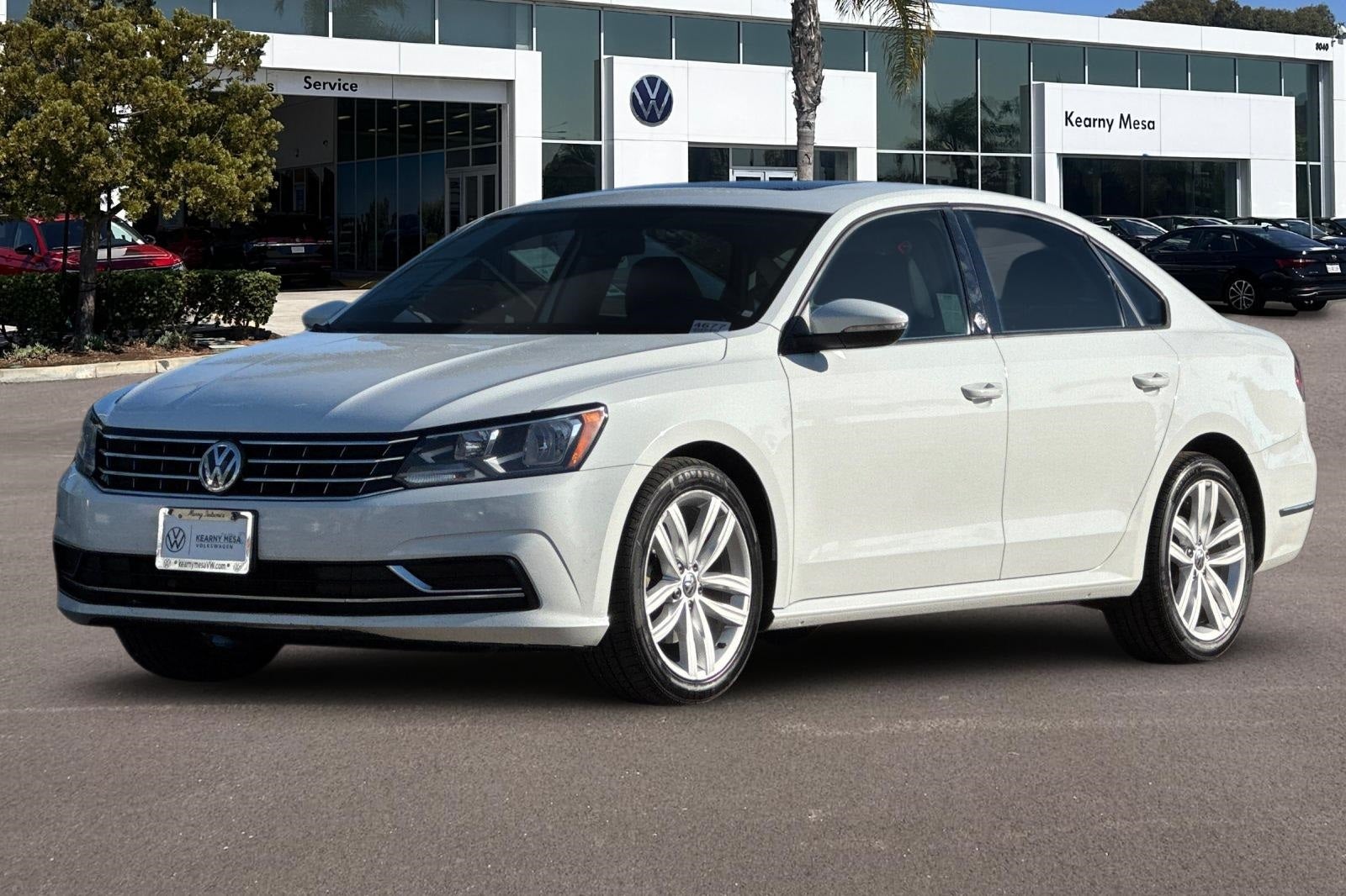 2019 Volkswagen Passat 2.0T Wolfsburg