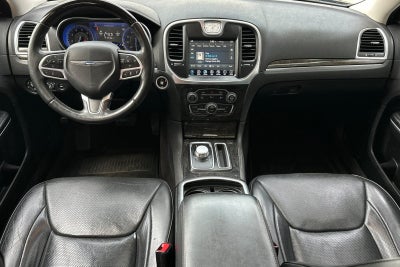 2017 Chrysler 300 C