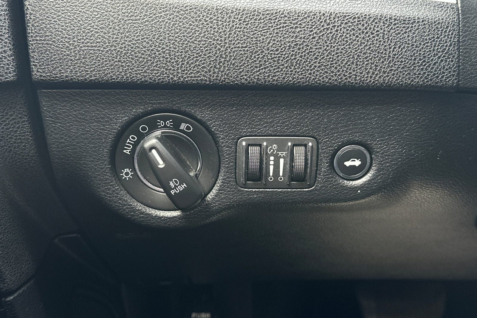 2017 Chrysler 300 C