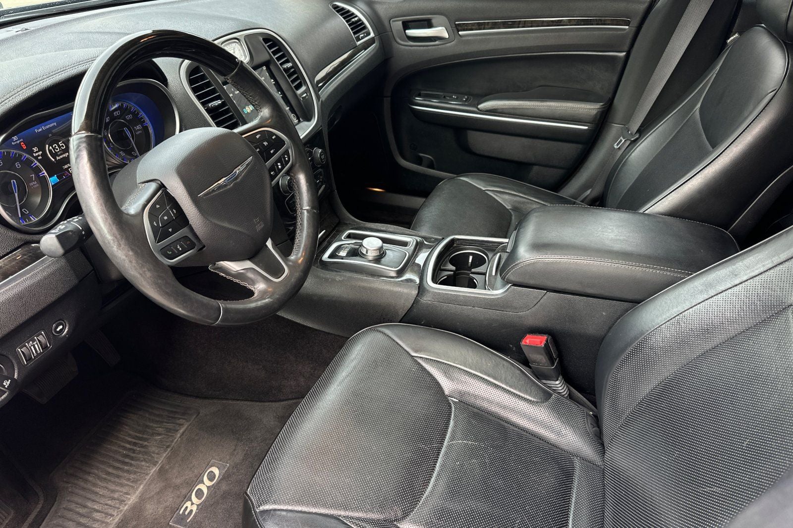 2017 Chrysler 300 C