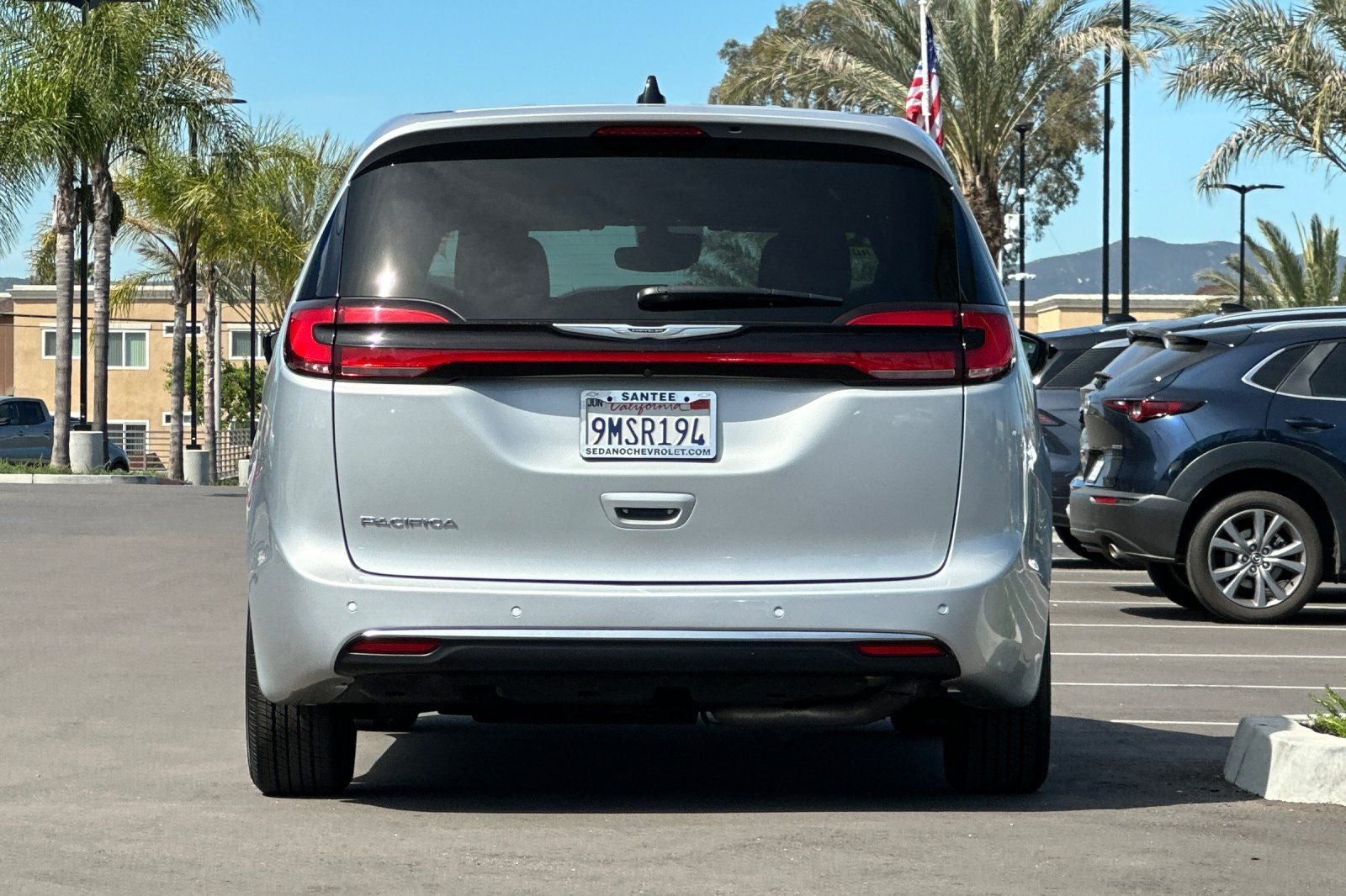 2024 Chrysler Pacifica Touring