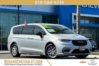 2024 Chrysler Pacifica Touring