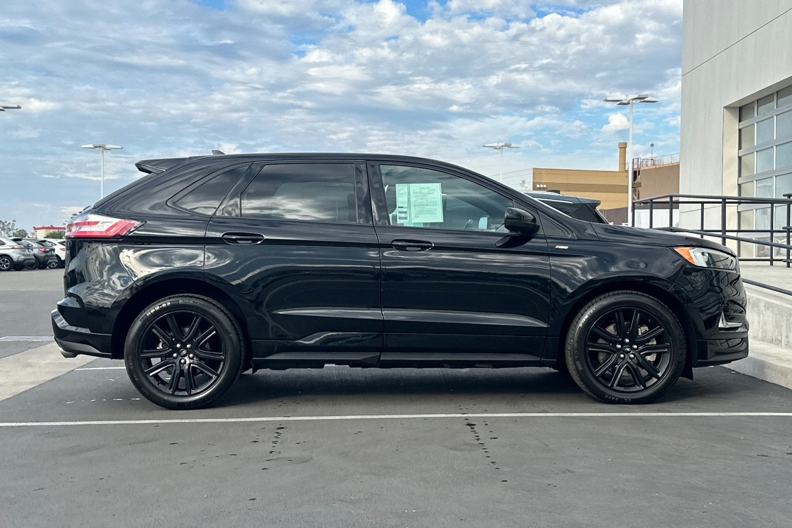 2021 Ford Edge ST Line