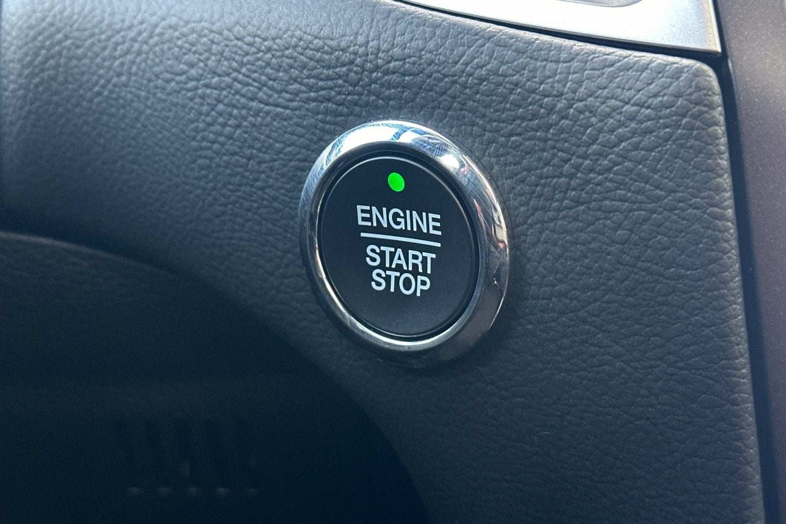 2021 Ford Edge ST Line