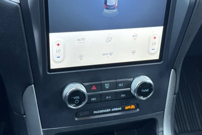 2023 Ford Edge SE