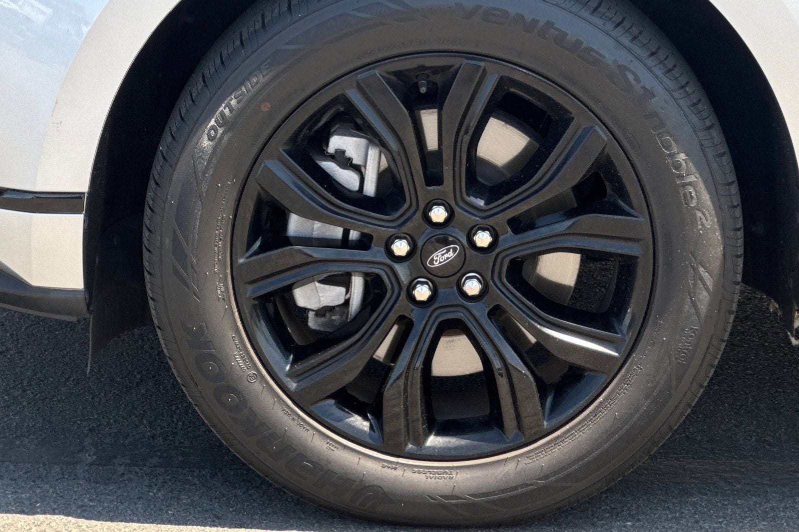 2023 Ford Edge SE