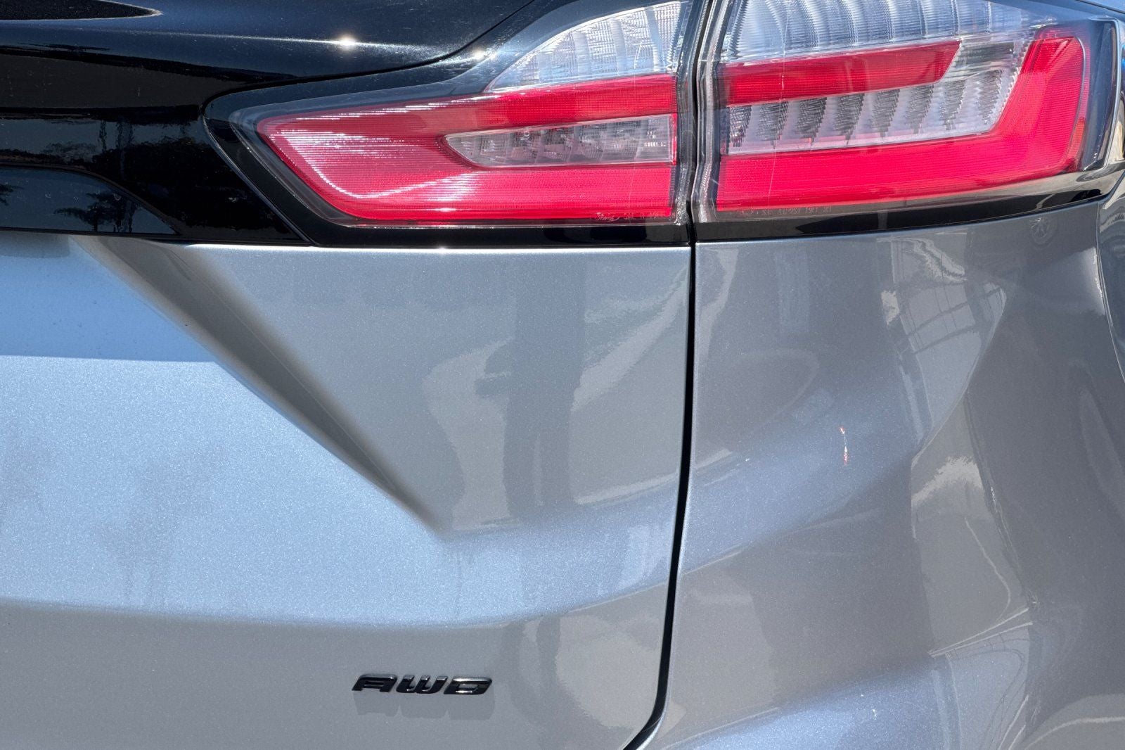 2023 Ford Edge SE