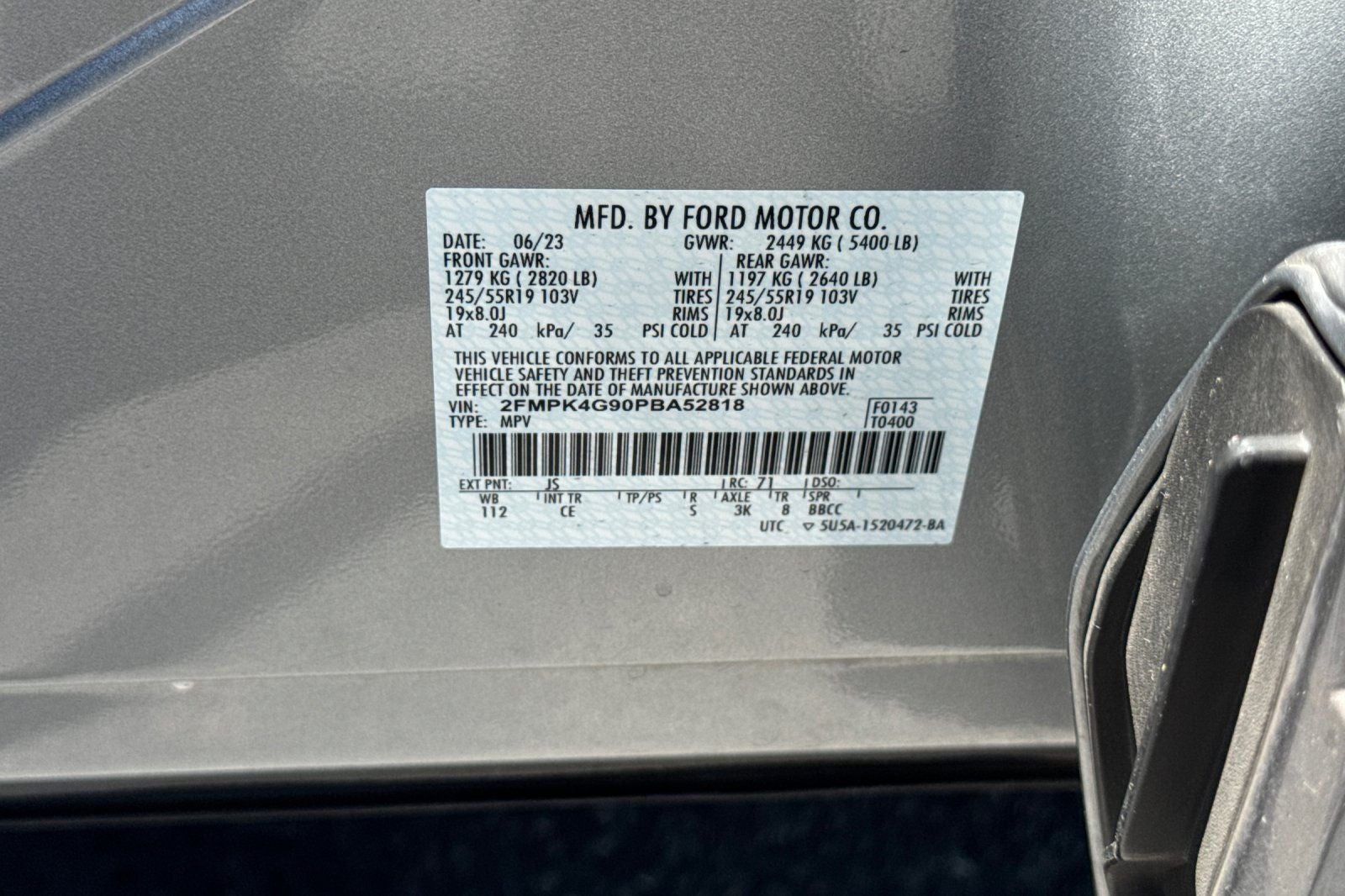 2023 Ford Edge SE
