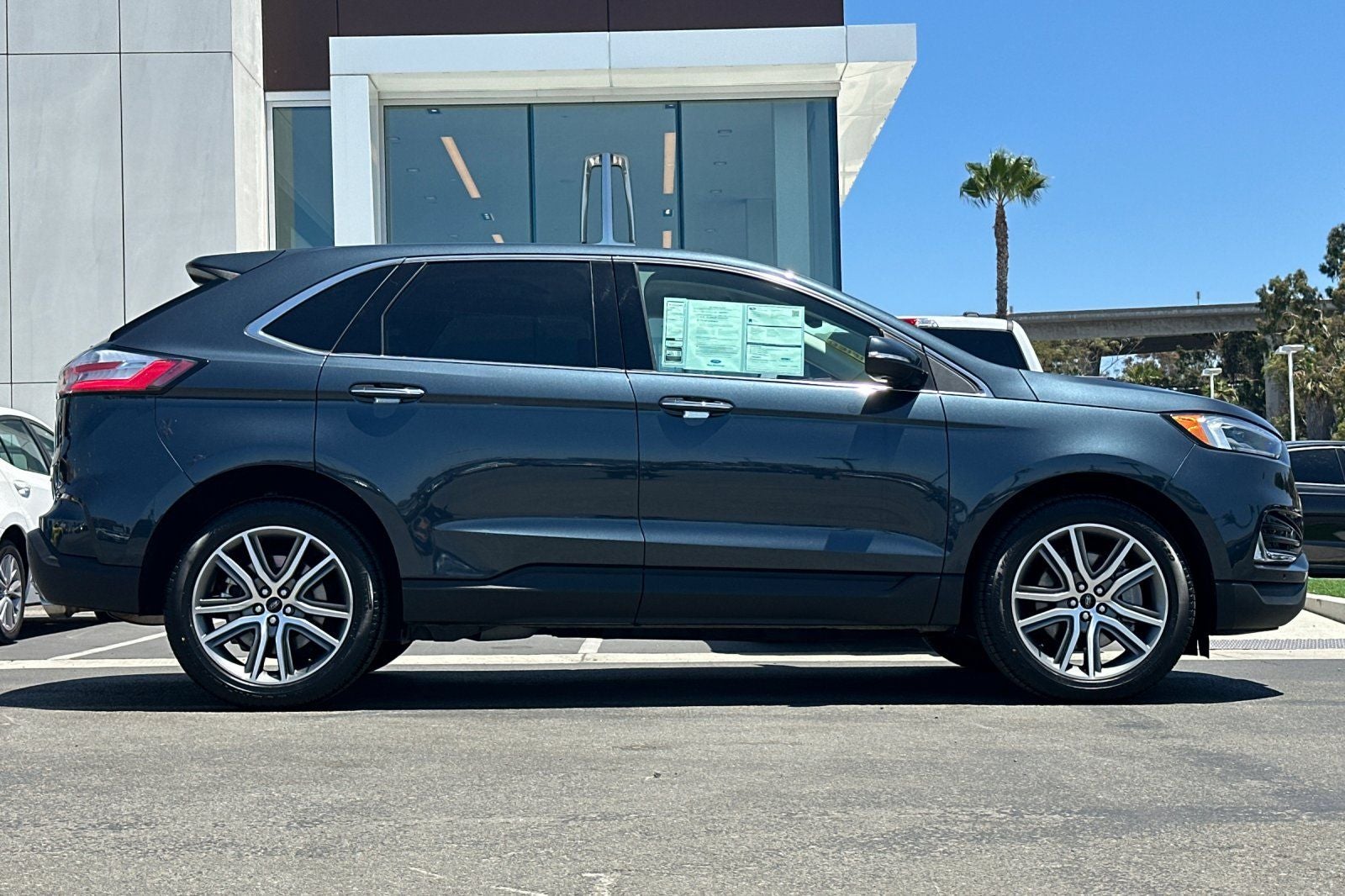 2024 Ford Edge Titanium