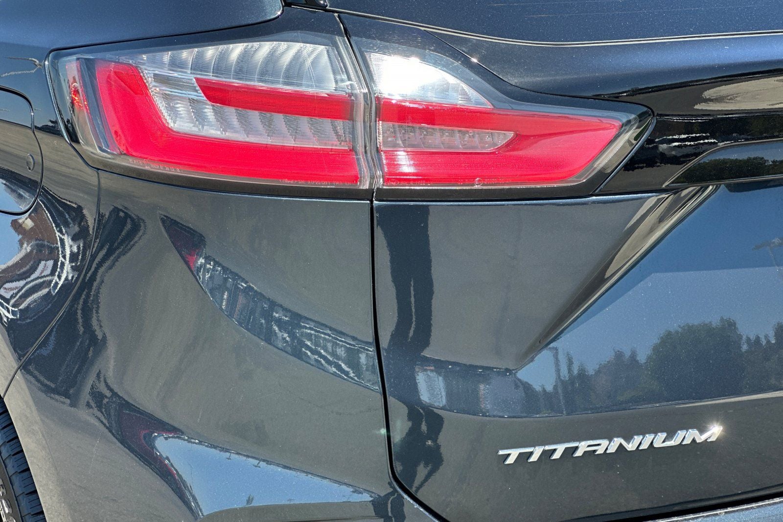 2024 Ford Edge Titanium