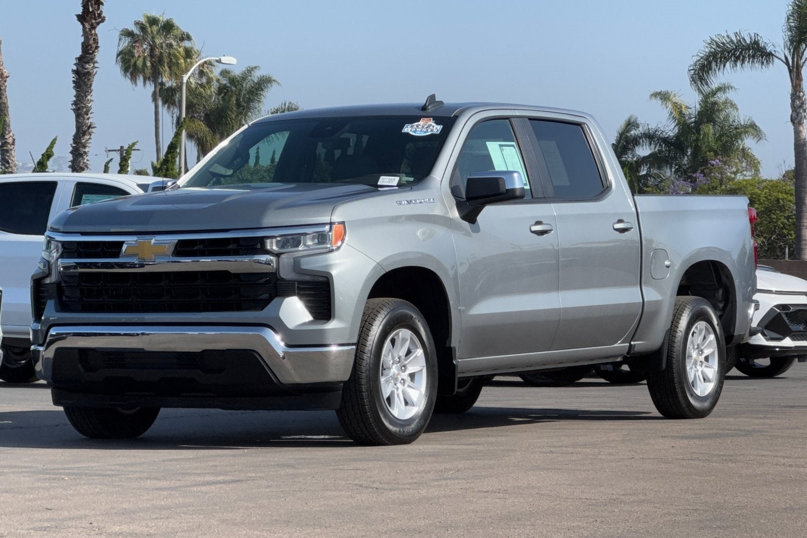 2025 Chevrolet Silverado 1500 LT