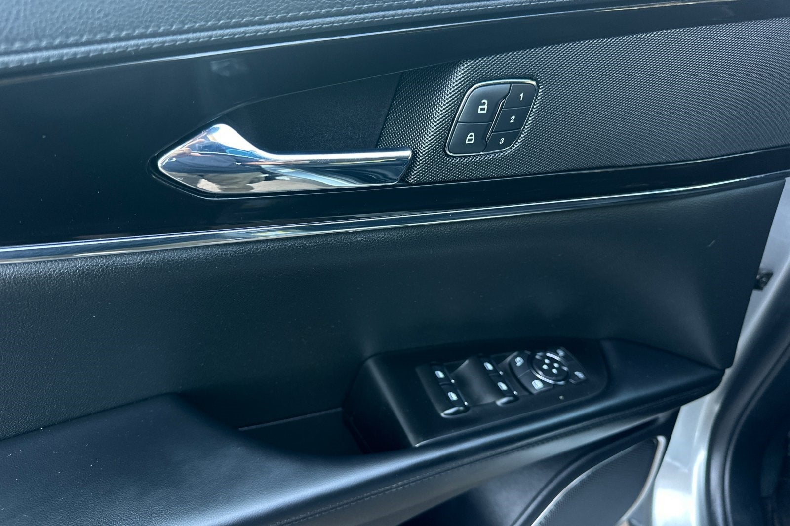 2021 Lincoln Nautilus Standard