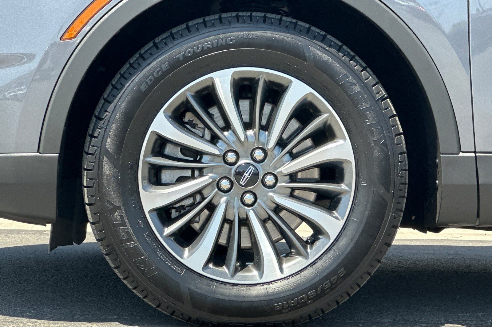 2023 Lincoln Nautilus Standard