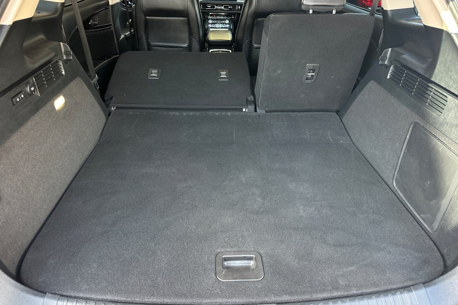 2022 Lincoln Nautilus Standard