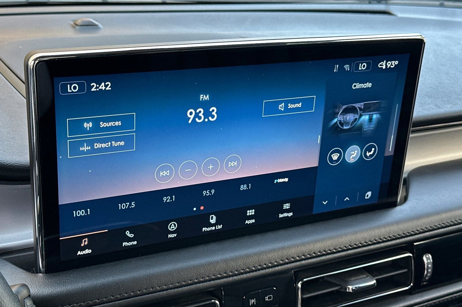 2022 Lincoln Nautilus Standard