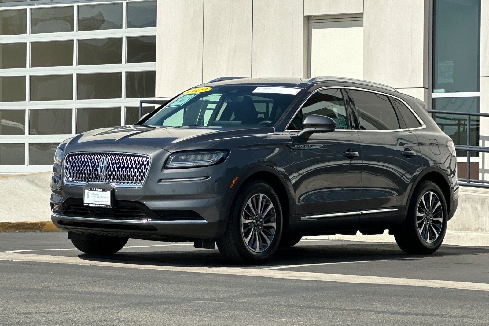 2022 Lincoln Nautilus Standard