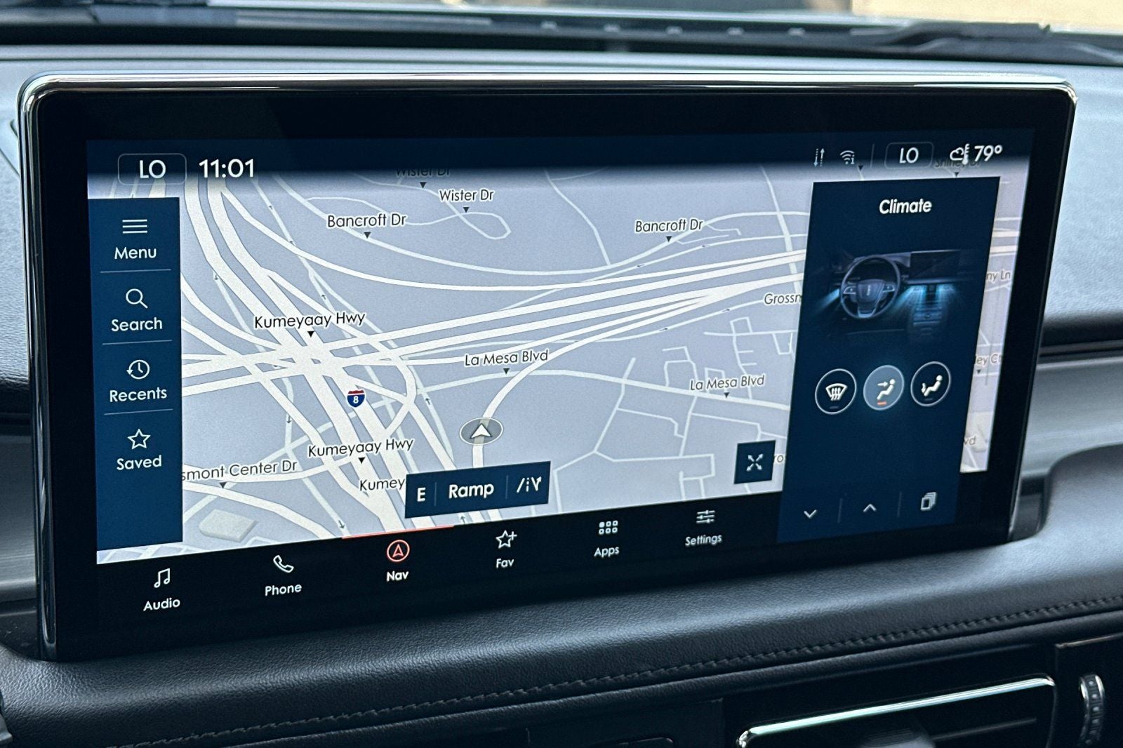 2022 Lincoln Nautilus Standard