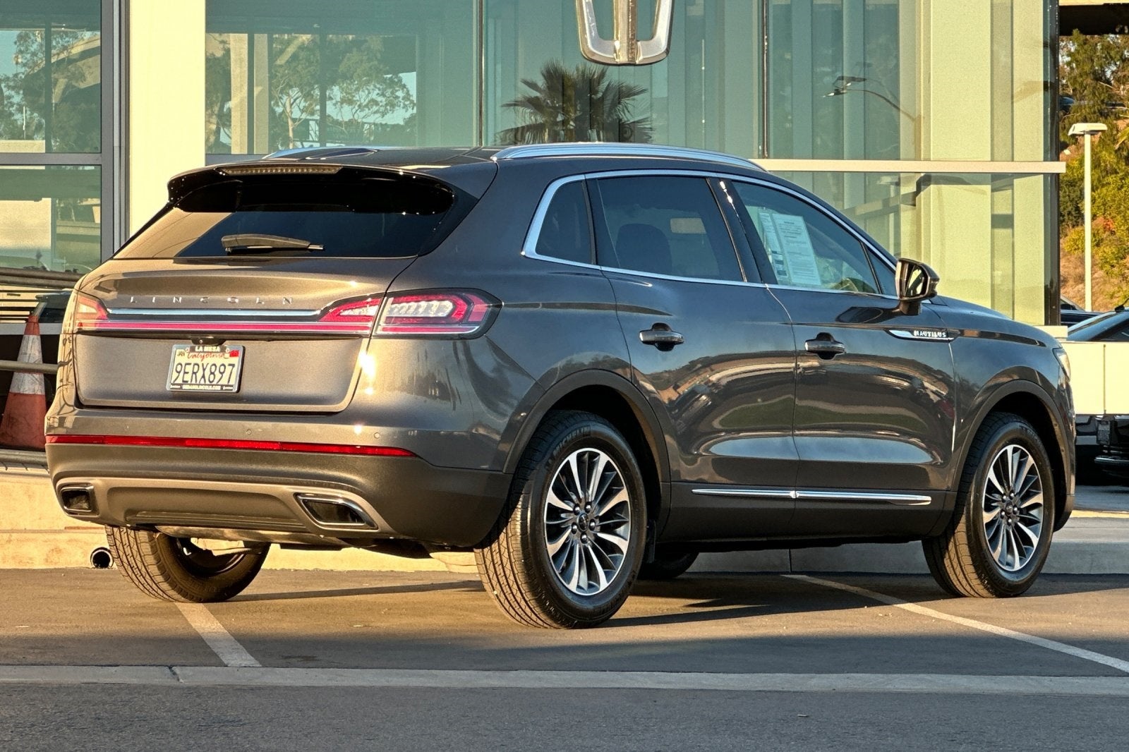 2022 Lincoln Nautilus Standard