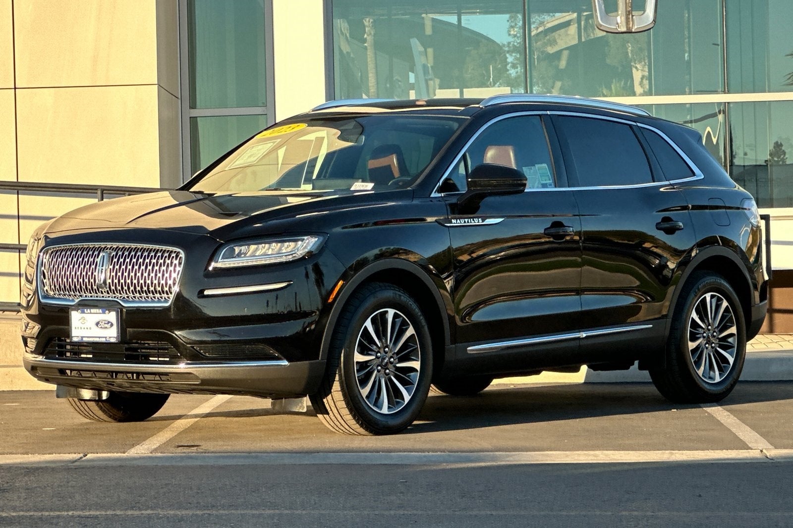 2023 Lincoln Nautilus Reserve