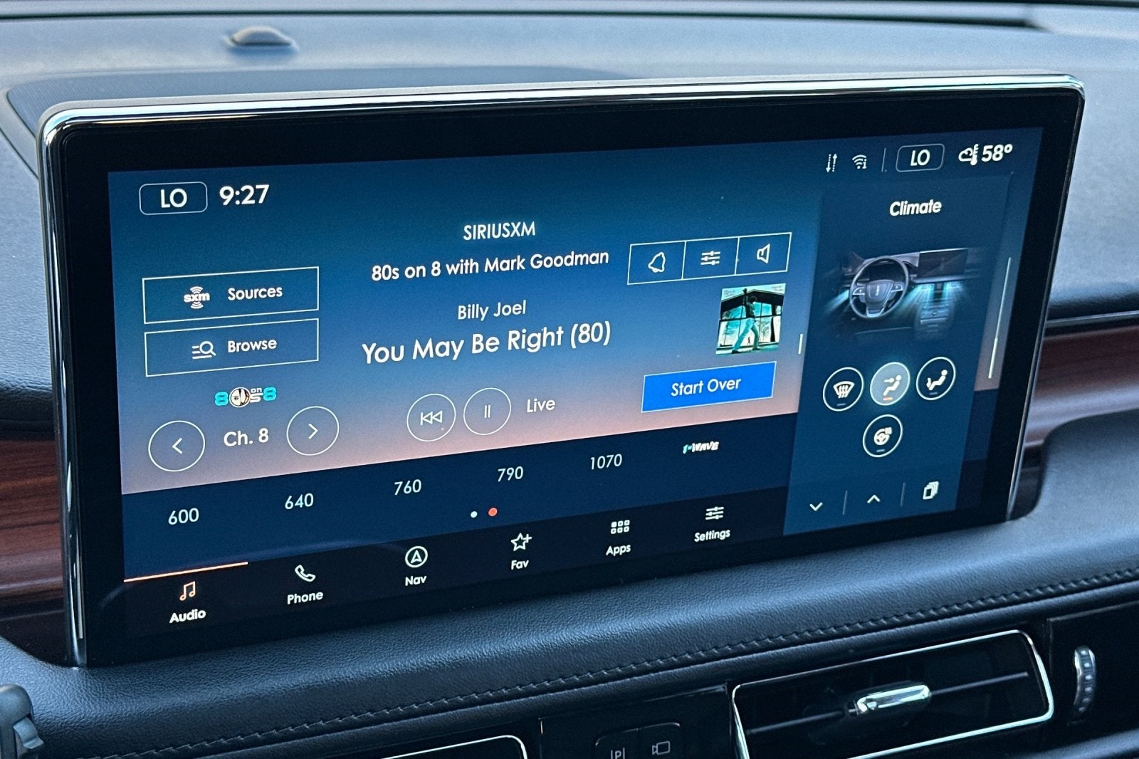 2023 Lincoln Nautilus Reserve