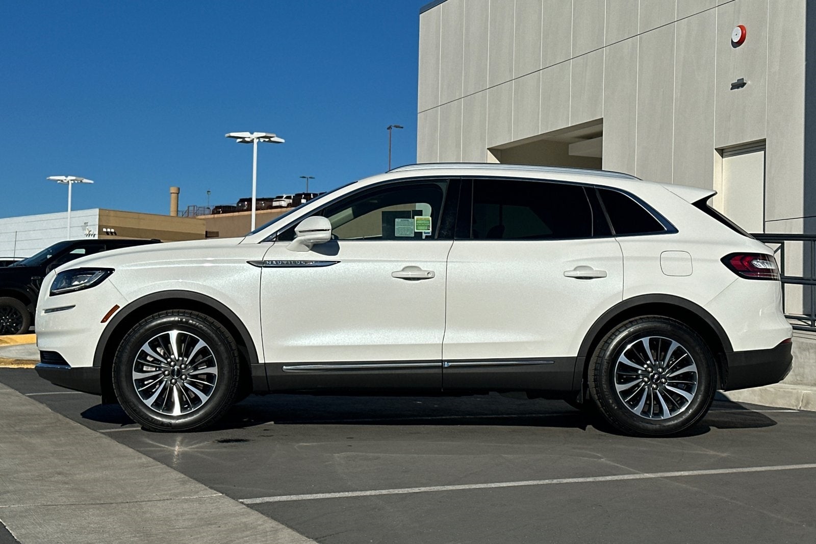 2023 Lincoln Nautilus Reserve