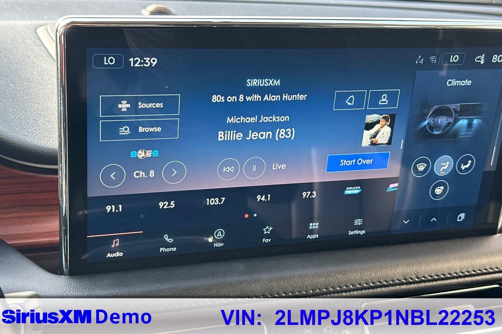 2022 Lincoln Nautilus Reserve