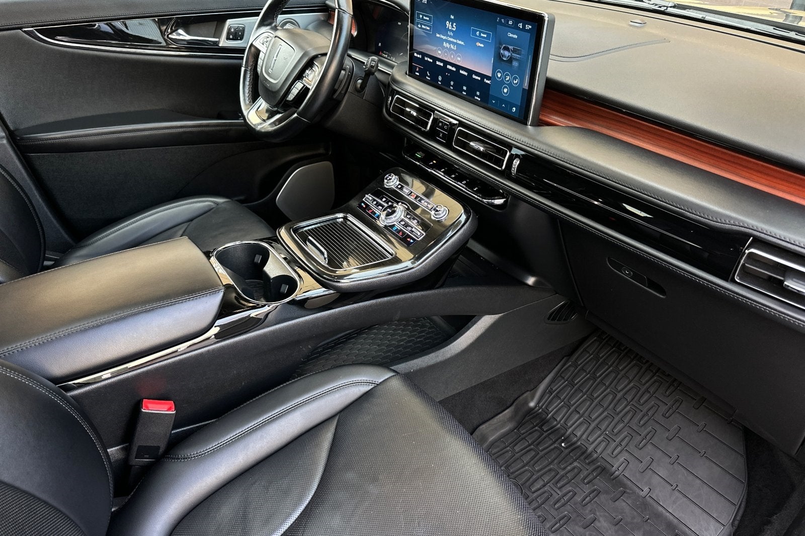 2022 Lincoln Nautilus Reserve