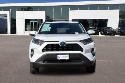 2020 Toyota RAV4 Hybrid XLE