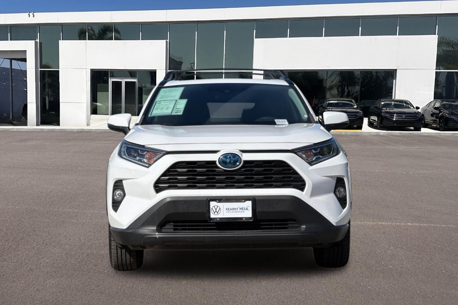 2020 Toyota RAV4 Hybrid XLE