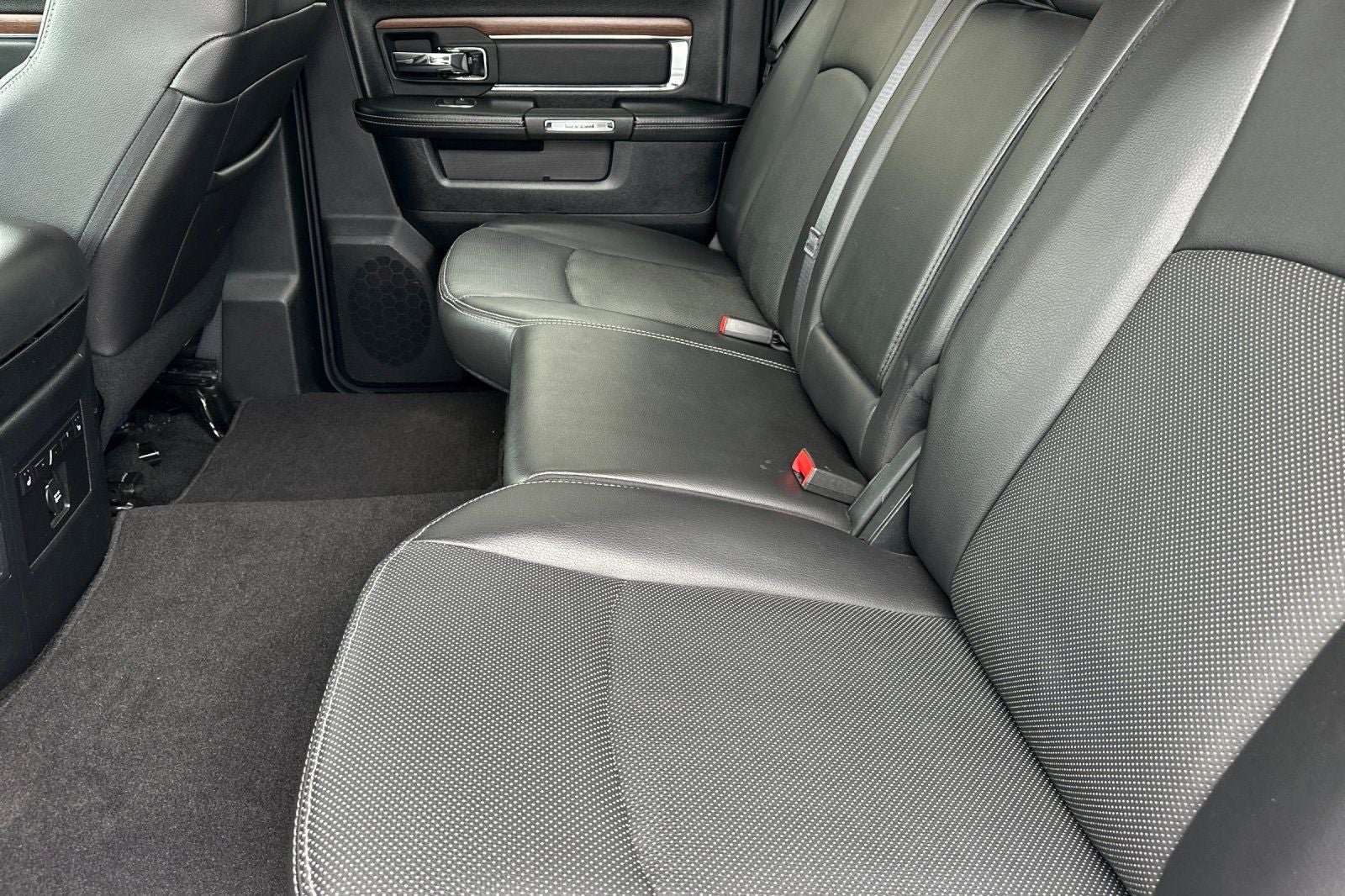 2016 RAM 2500 Laramie
