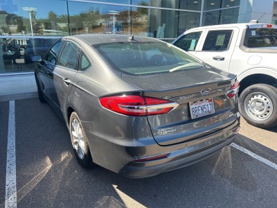 2020 Ford Fusion SE