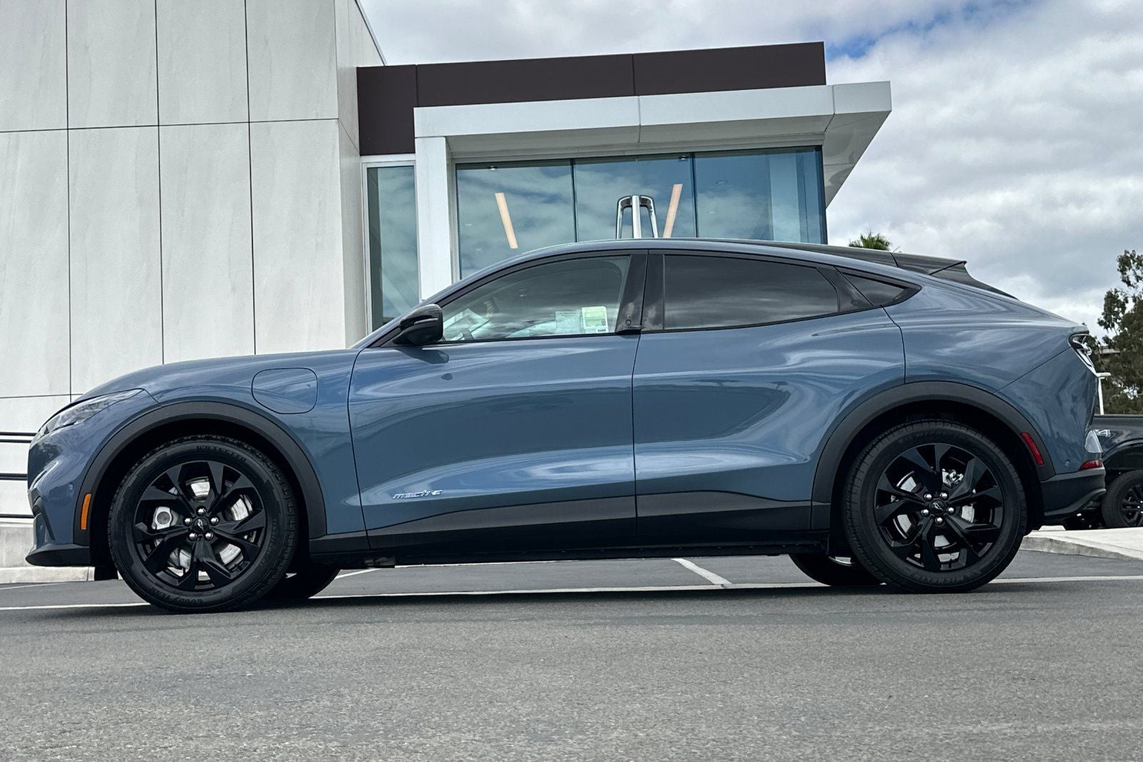 2024 Ford Mustang Mach-E Select