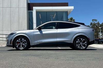 2021 Ford Mustang Mach-E GT